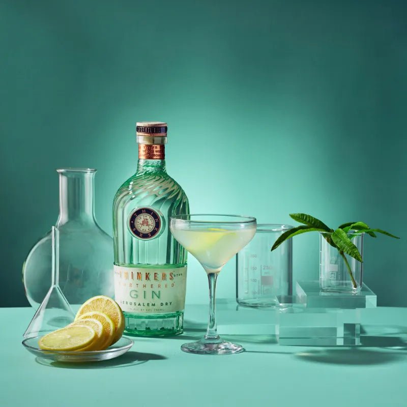 Thinkers Jerusalem Dry Gin mit Drink