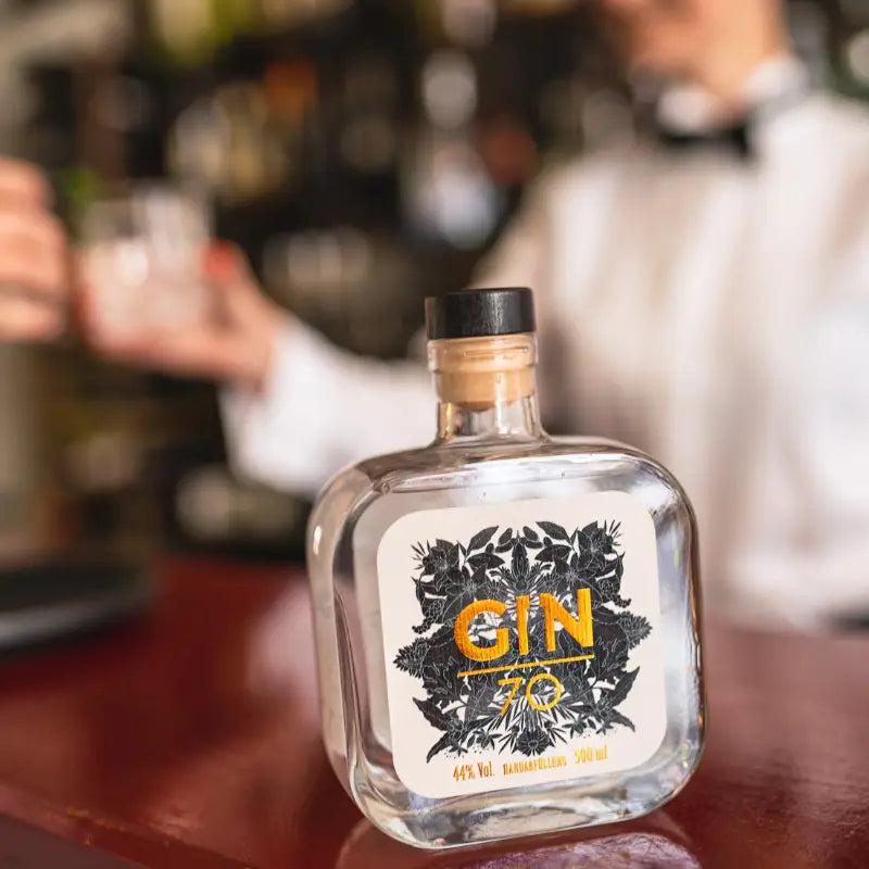 Gin70 Moodbild der Flasche
