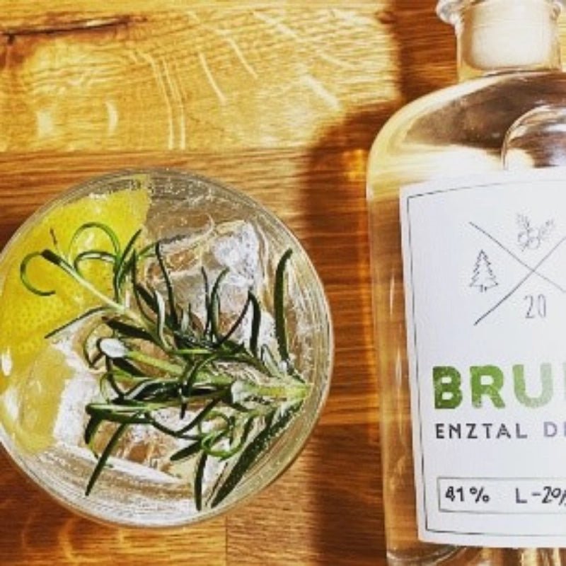 Bruno Enztal Dry Gin - GiNFAMILY