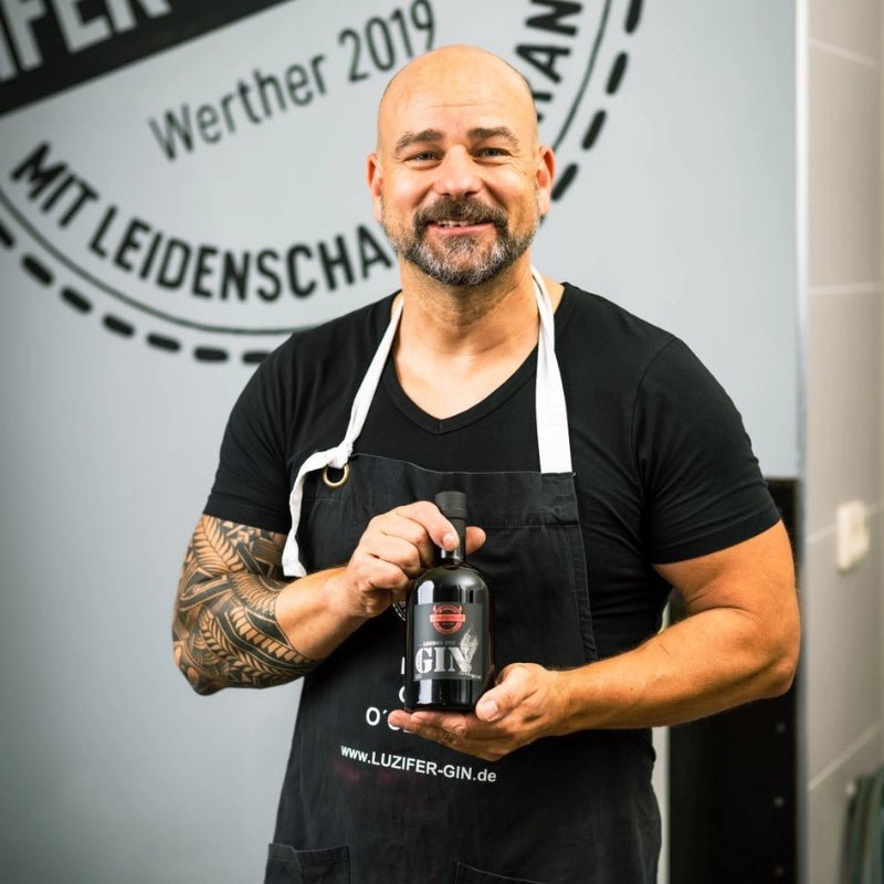 LUZIFER Old Tom Gin - GiNFAMILY